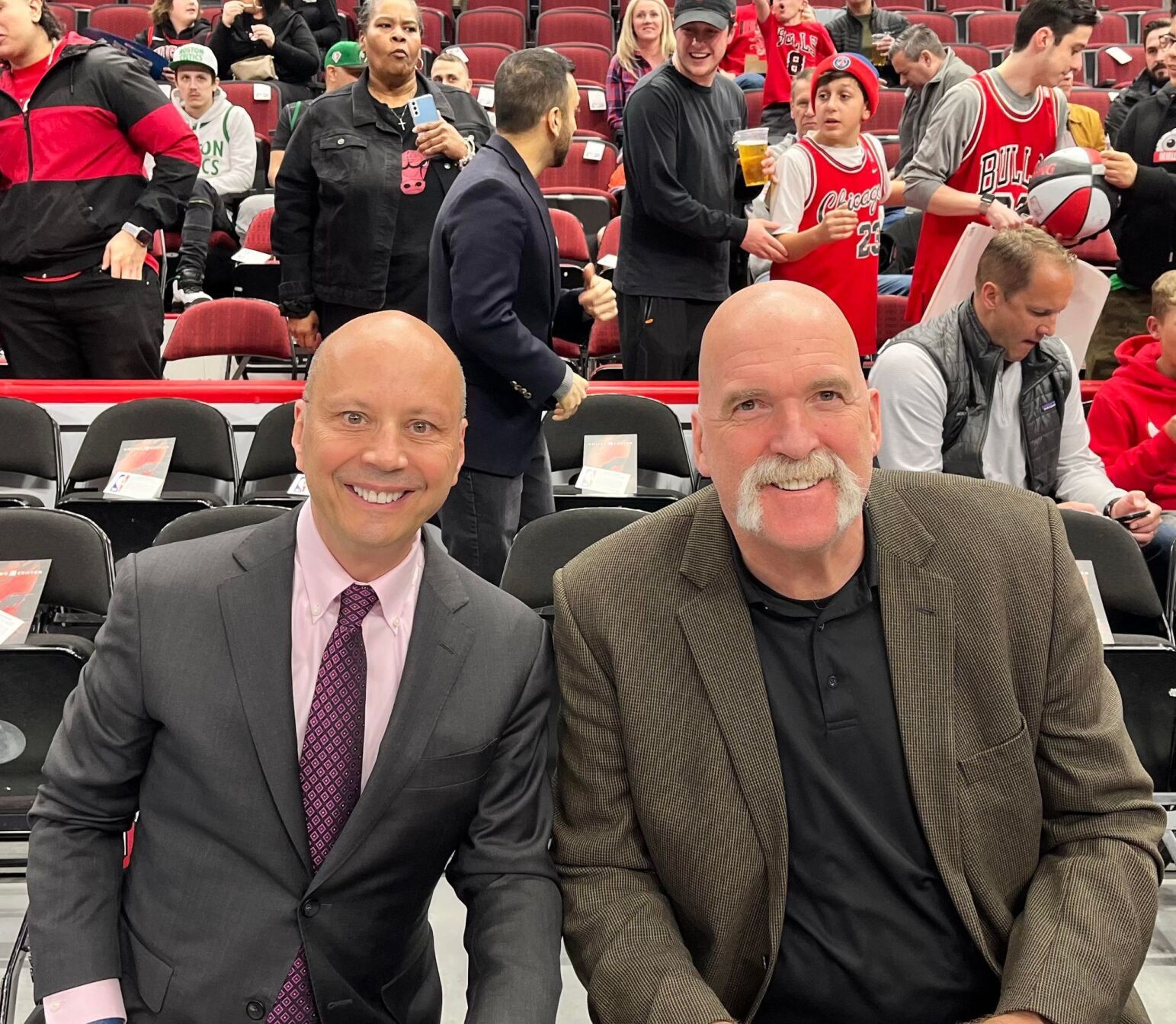 Chuck Swirsky, radio voice of the Chicago Bulls, pens memoir: 'Always a Pleasure'